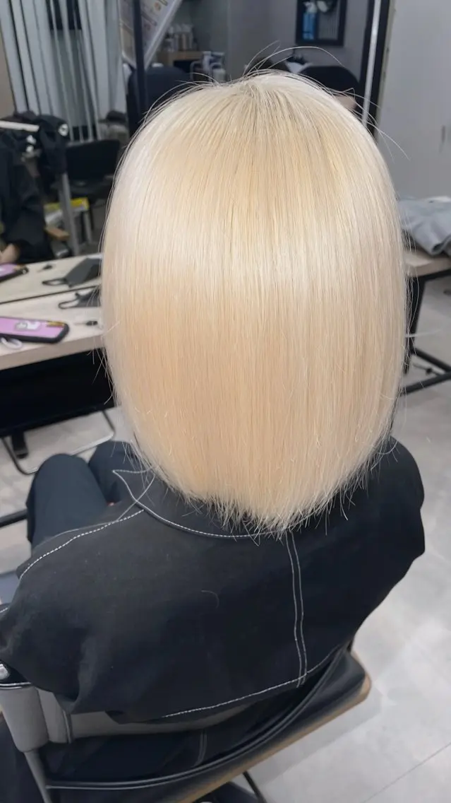 ミディアム ヘアカラー トリートメント 🫧ハイトーン ブリーチ✨RYUKIのヘアスタイル