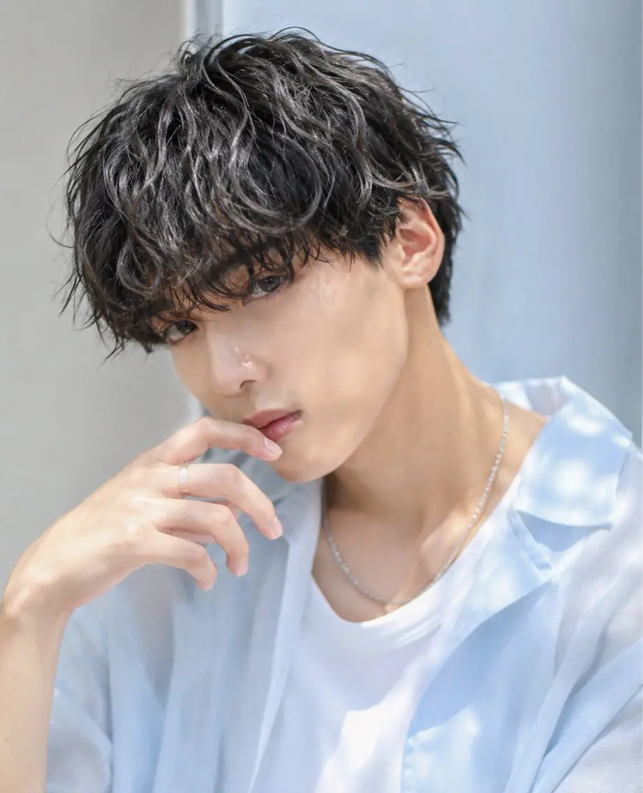 ショート パーマ メンズ メンズ韓国風 メンズパーマ 顔周りカット 韓国風ヘア ニュアンスパーマ カット パーマ 田村和範/似合わせ カラー/髪質改善のヘアスタイル