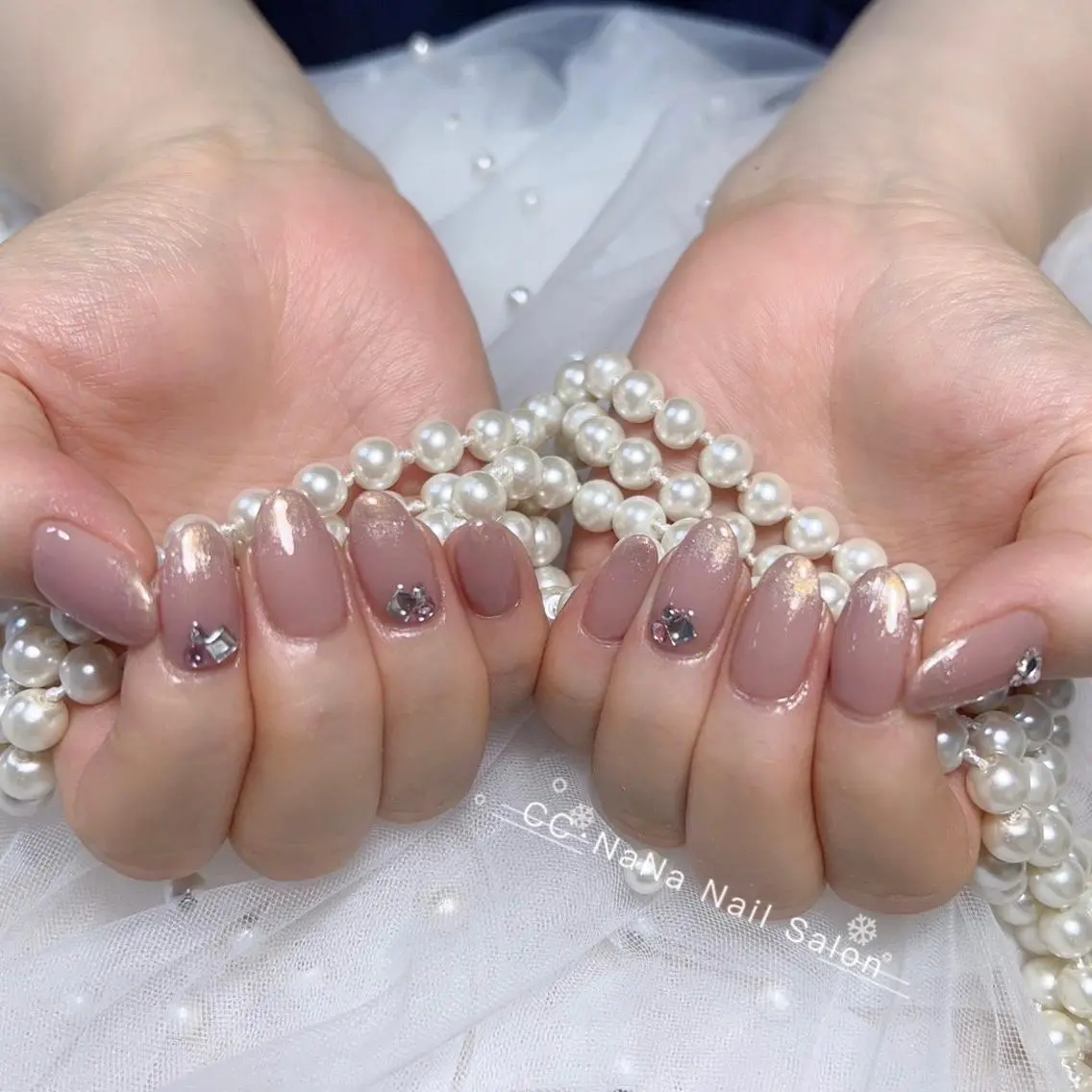 ネイル チークネイル フラッシュネイル ジェルネイル ハート キラキラネイル ハンドネイル 💎CC・NaNa 韓国風ネイル🌙Cのネイルデザイン