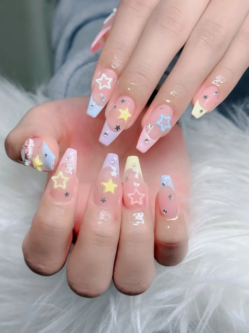 ネイル アートネイル フレンチネイル ジェルネイル 韓国ネイル マグネットネイル Lenie Nail Salonのネイルデザイン