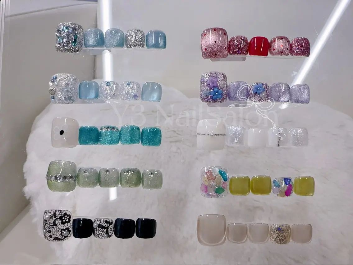 ネイル フットネイル シンプルネイル フットネイル Y3 NailSalonのネイルデザイン