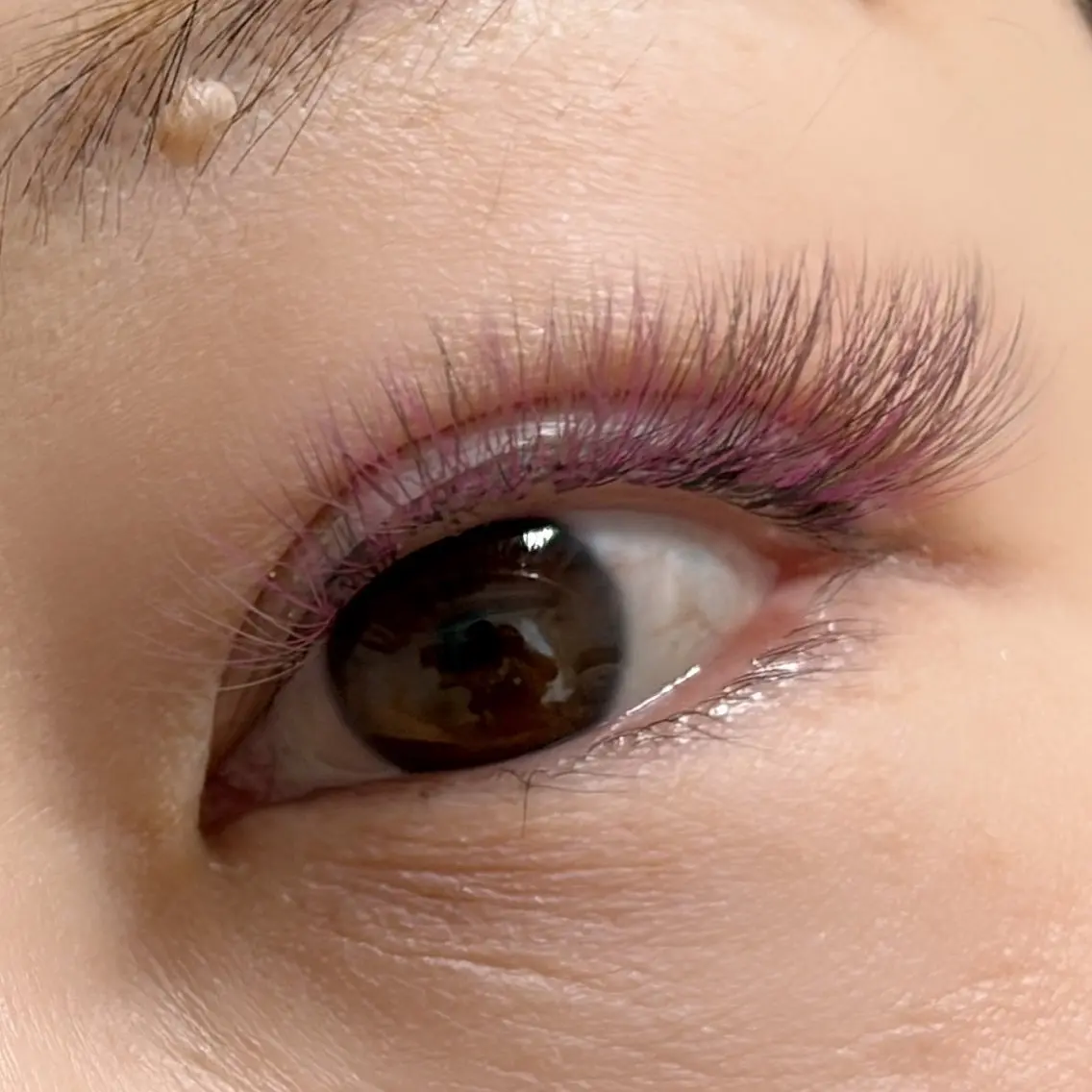 マツエク・マツパ Cカール カラーマツエク 目尻長め マツエク uni eyestyleのマツエク・マツパデザイン
