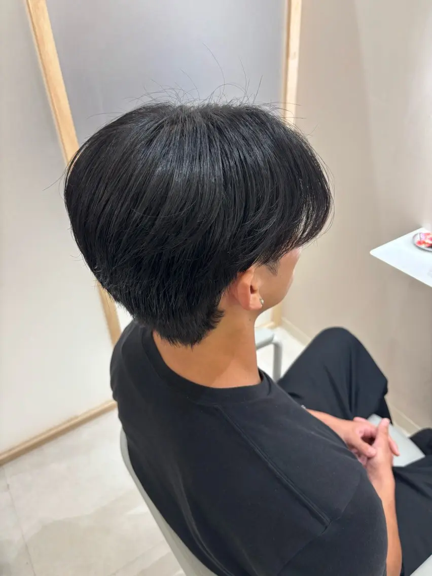 メンズ センターパート Momoka / 髪質改善のヘアスタイル
