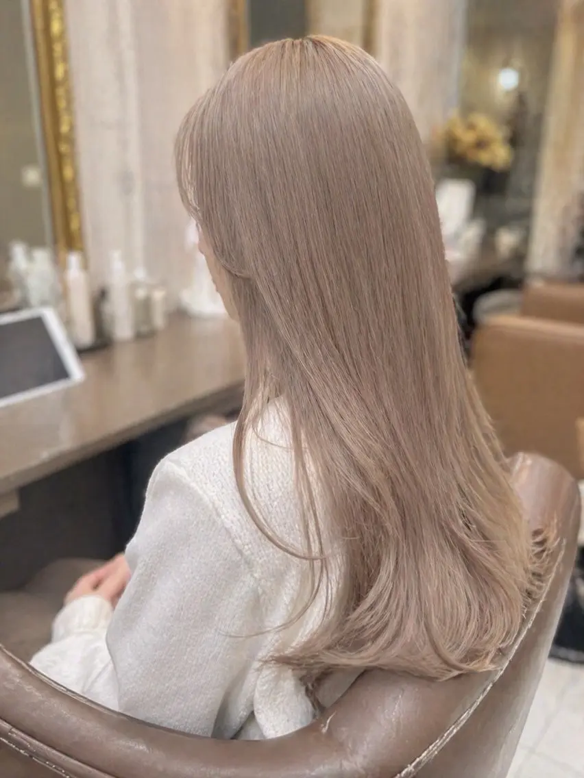 ロング カラー ヘアカラー 和久井 琉空のヘアスタイル