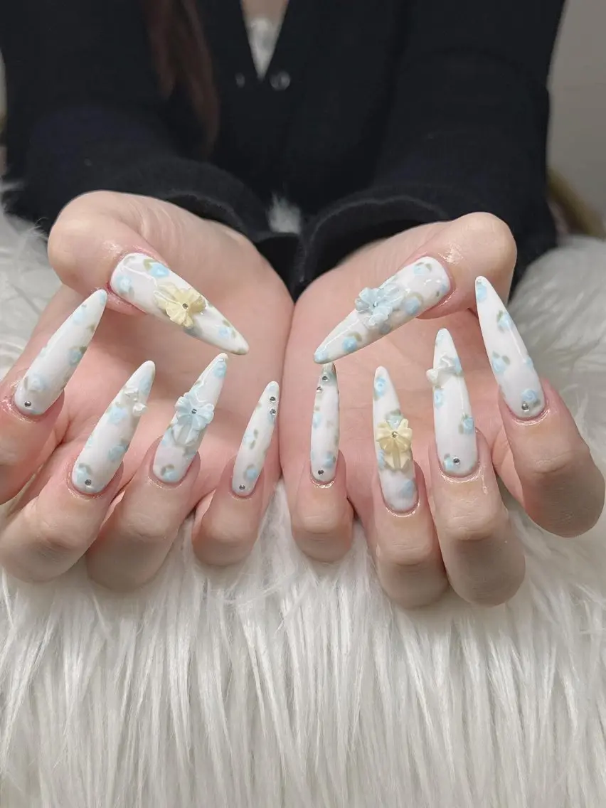 ネイル Lee Nailsのネイルデザイン