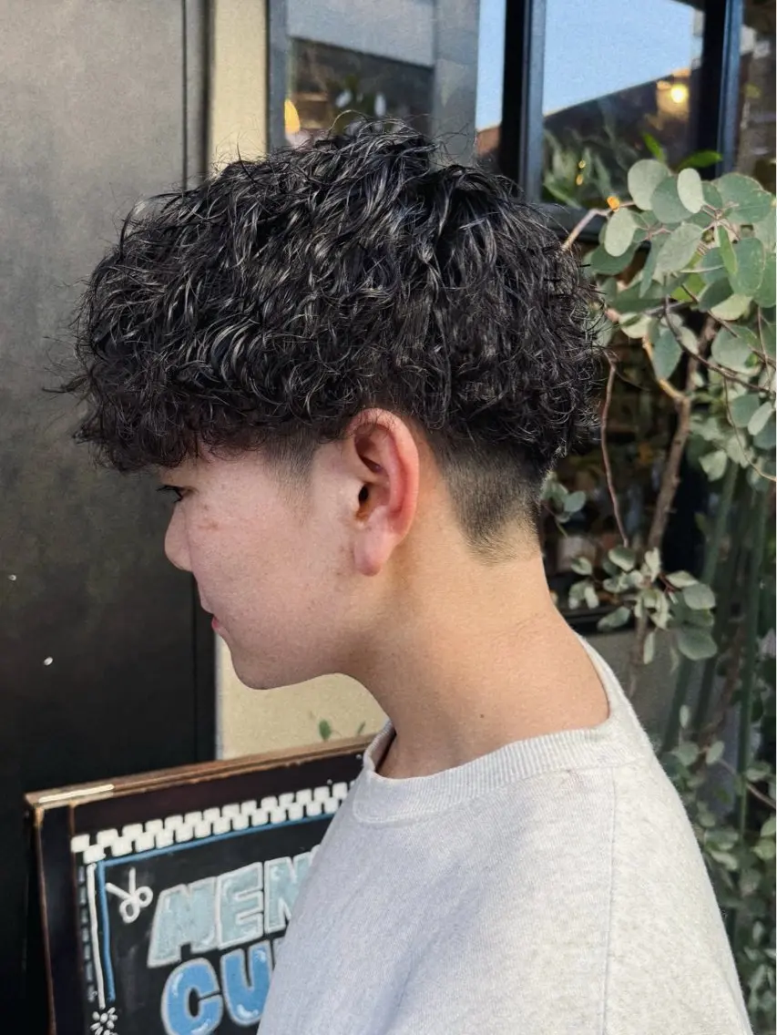 ショート メンズ カット パーマ 【扉gate】野崎 英幸のヘアスタイル