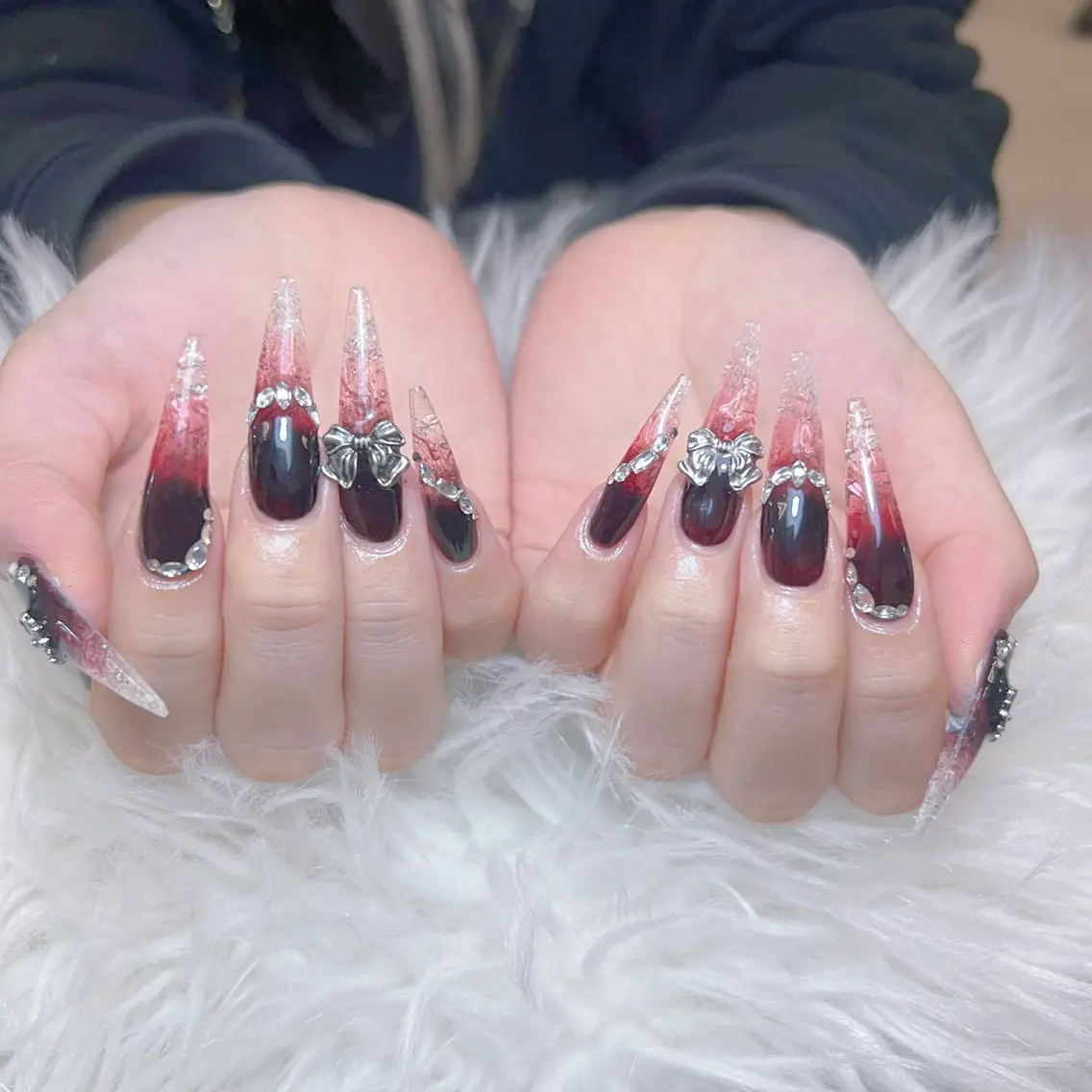 ネイル アートネイル オーロラネイル チークネイル 長さ出し フットネイル Miya _nailのネイルデザイン