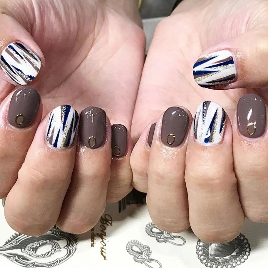 ネイル 渋谷／チップ長さ出し 👑アプレgel-xのネイルデザイン