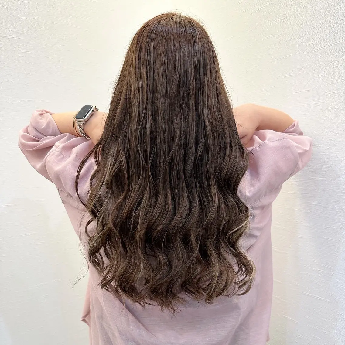 カット＋カラー（ハイライト15パネルまで）＋トリートメントの写真