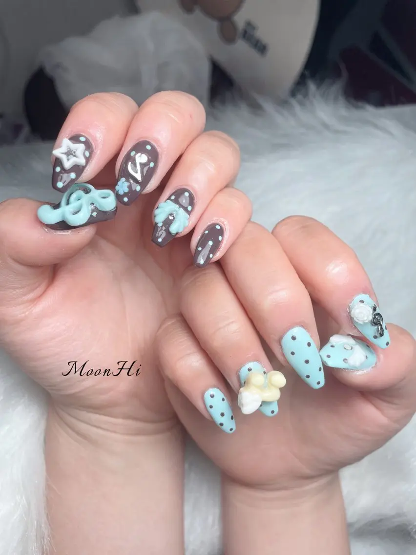 ネイル MoonHi Nail 朝霞台のネイルデザイン