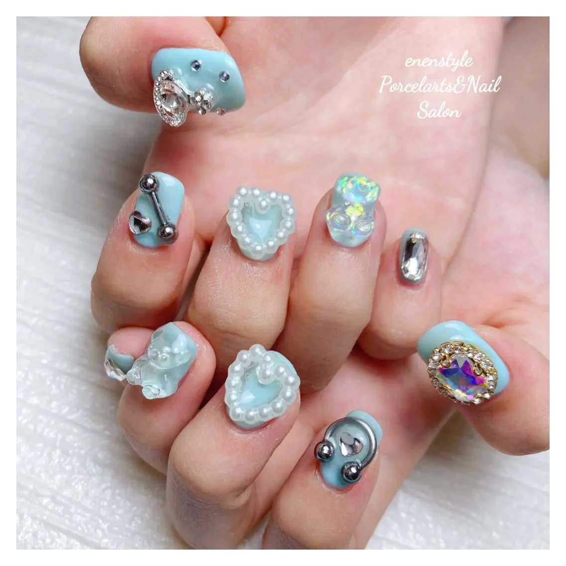 ミディアム ネイル 🐾enen style 🐾のネイルデザイン