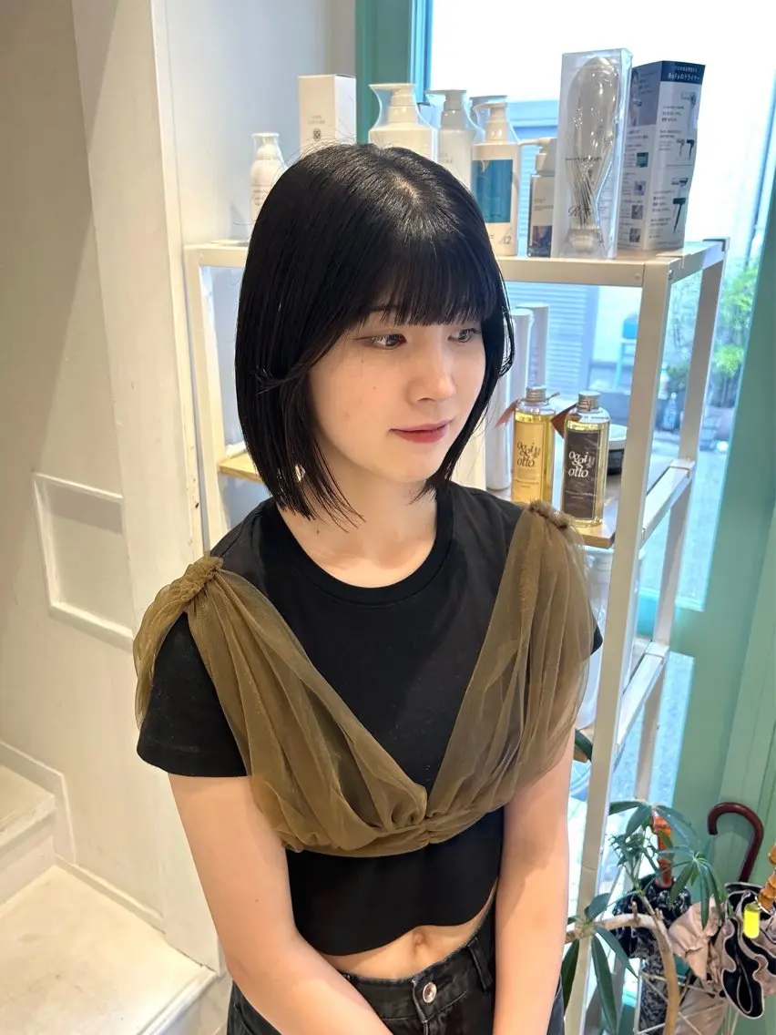 ショート 切りっぱなしボブ ボブ ウルフカット lole. まさきのヘアスタイル