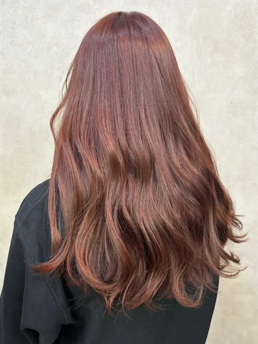 ロング カラー 【aini天王寺】 𝐚𝐢𝐫𝐢✂︎のヘアスタイル