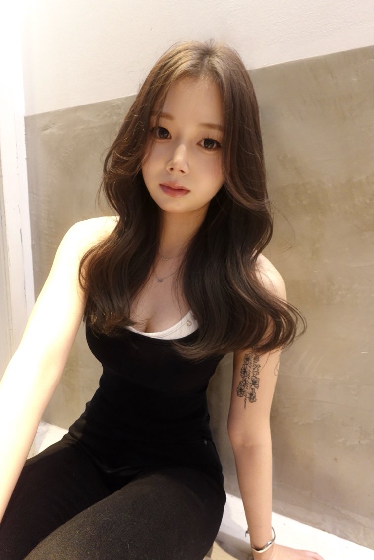 〈U-25限定〉通常料金50%off! 「1color+cut+mirubon treatment」の写真