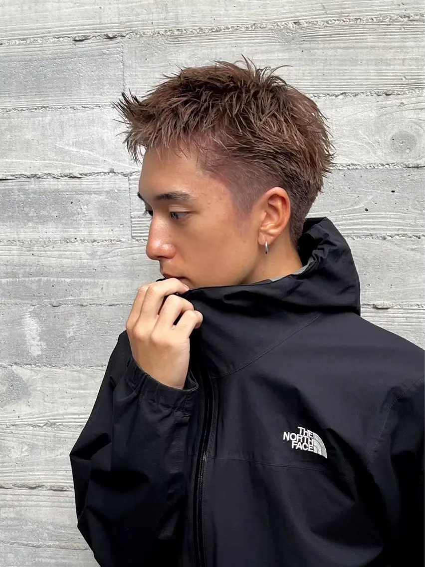 ショート メンズ スパイキーショート 刈り上げ ショートヘア ヘアカラー ✨流行りカラー✨賀数 一郎のヘアスタイル