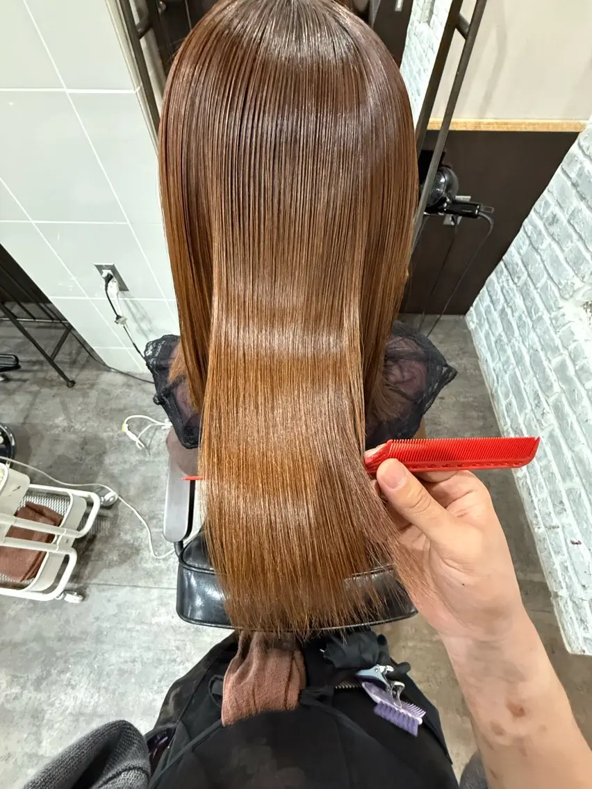 ロング カット パーマ トリートメント 艶カラー✨️派手髪 🦄renのヘアスタイル