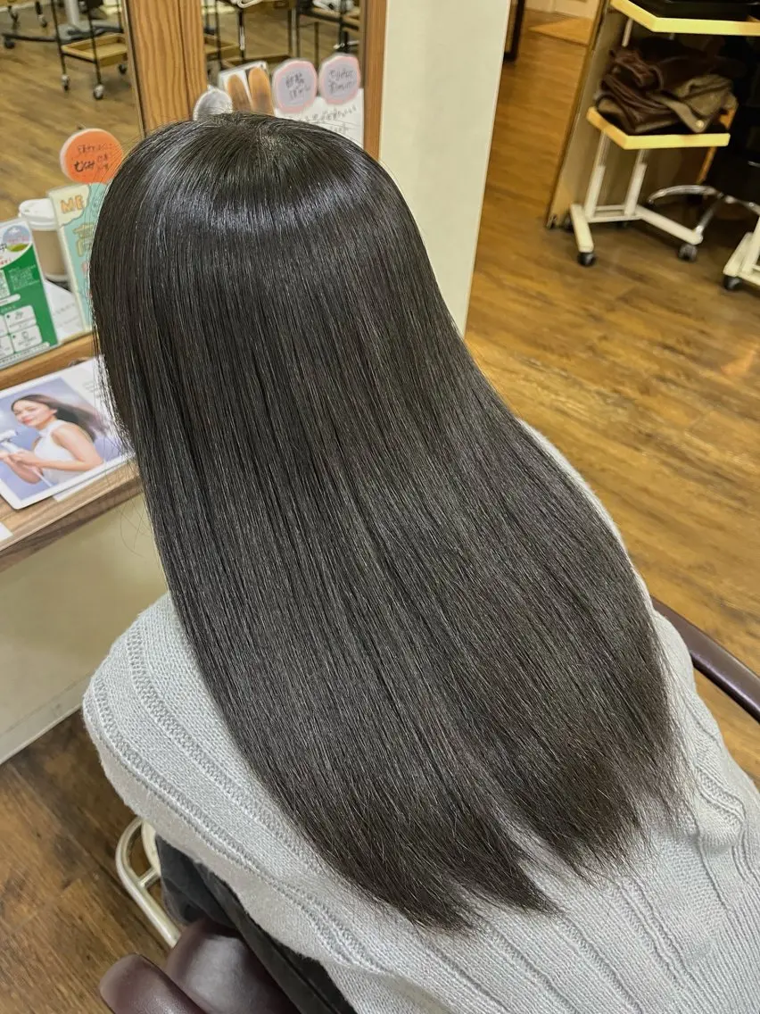 ロング パーマ 縮毛矯正 縮毛矯正 渡辺 詩乃のヘアスタイル