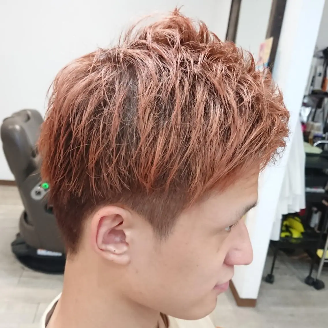 ショート メンズ ツーブロック 刈り上げ ショートヘア メンズのカットモデル 探してます🥺✨磯田のヘアスタイル