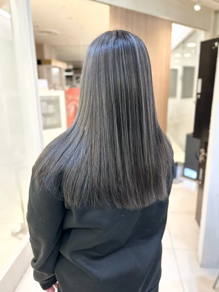 ロング カラー ハイライトカラー ハイライト カット ヘアカラー トリートメント 似合わせカラー/艶 髪質改善/ヨシザキのヘアスタイル
