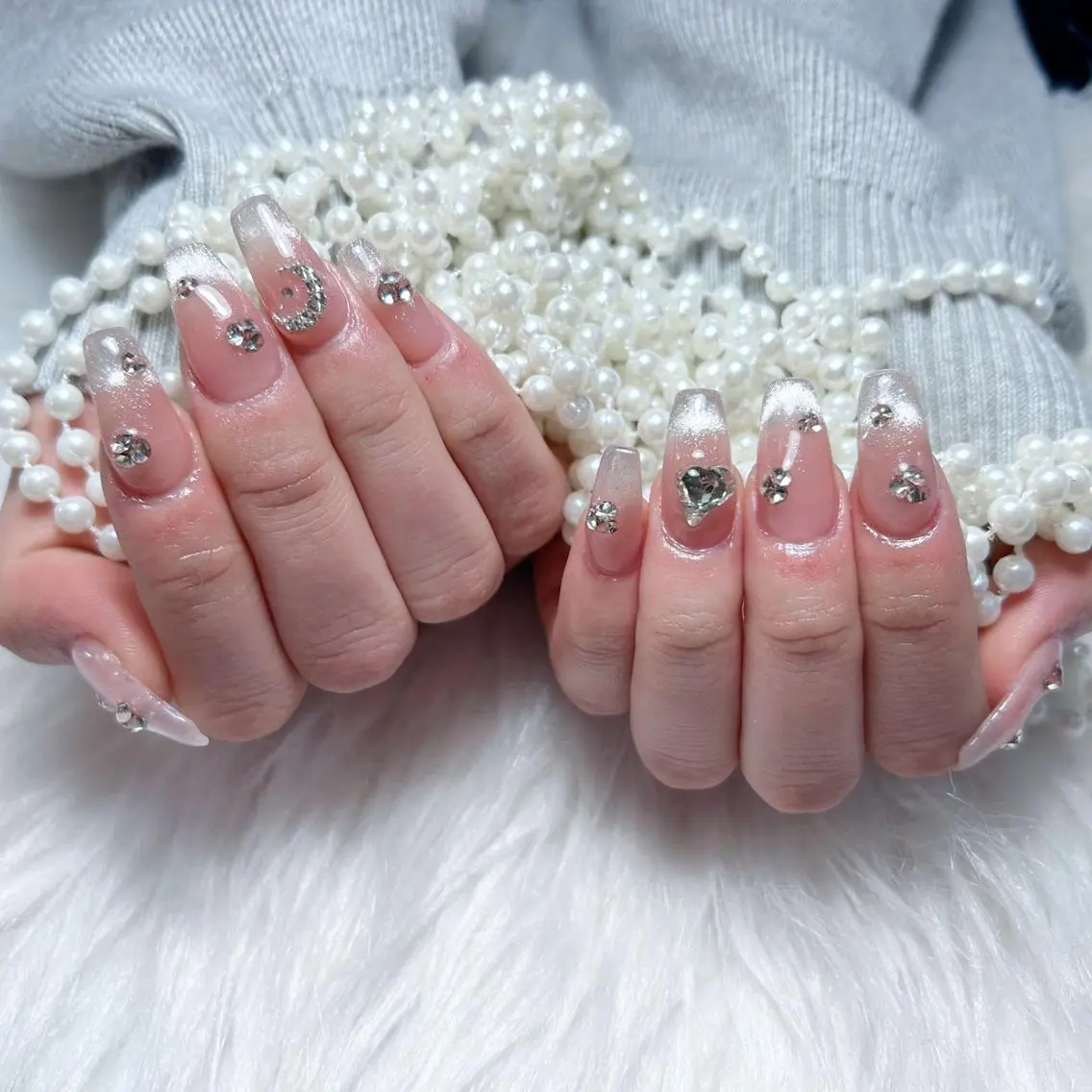 ネイル 🎀まゆ 🪽🐾のネイルデザイン