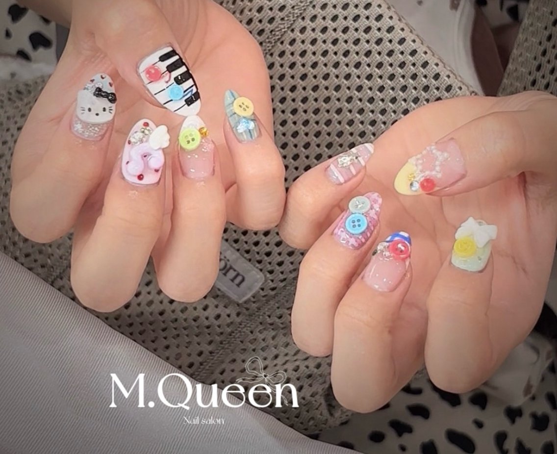 ネイル M.Queenネイル サロン天神今泉店のネイルデザイン