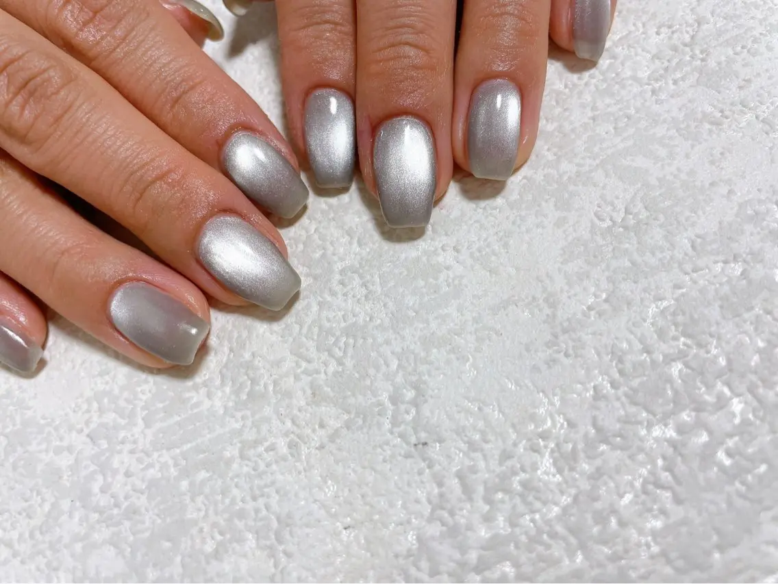 ネイル フットネイル ジェルネイル マグネットネイル メンズネイル ワンカラーネイル kiki nail たまプラーザのネイルデザイン