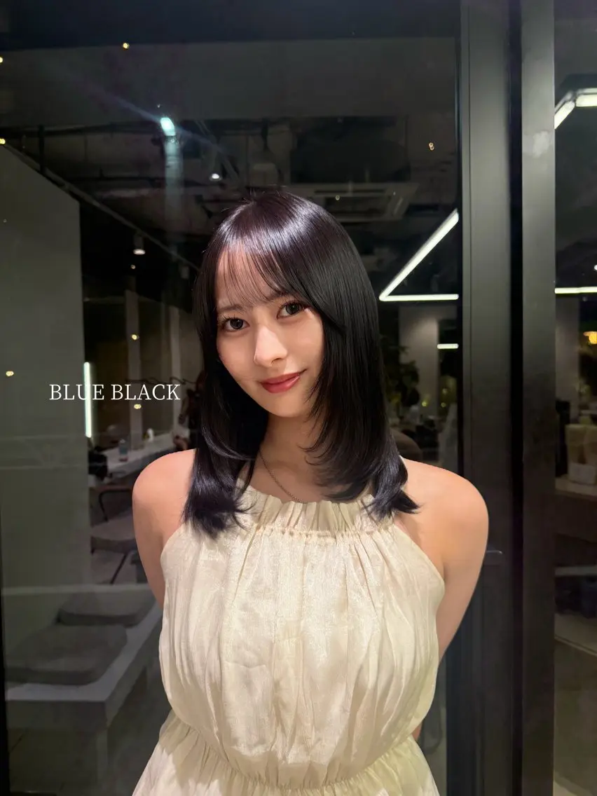 ミディアム カラー 黒髪 ブルーカラー ブルーブラック 透明感カラー ヘアカラー トリートメント ヘッドスパ モデル様 募集中💖ゆりのヘアスタイル
