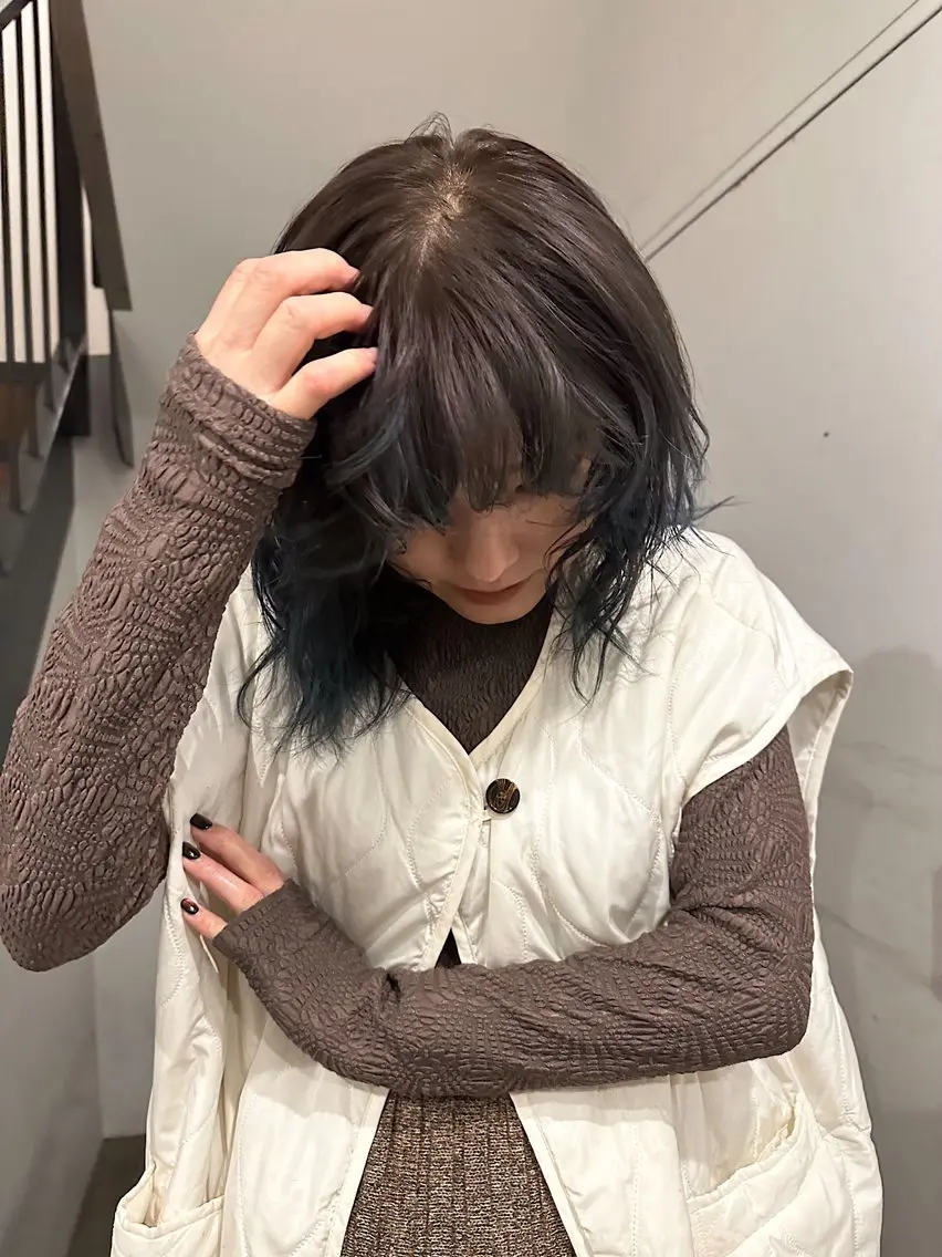 ミディアム カラー デザインカラー 竹中 彩音のヘアスタイル