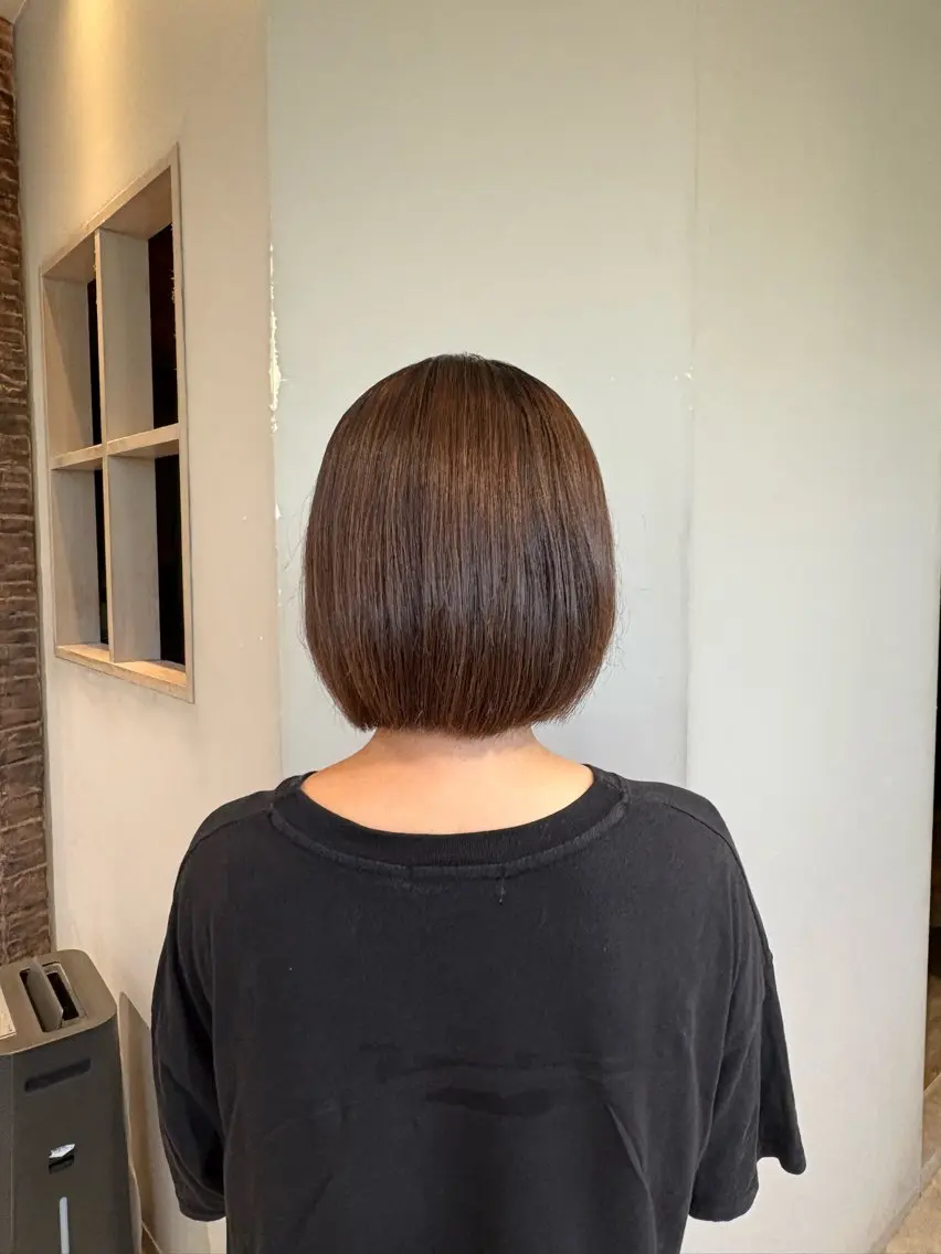ミディアム 小林 咲璃のヘアスタイル