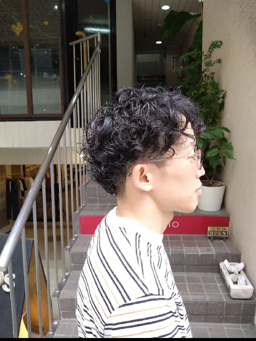 ショート パーマ メンズ メンズパーマ スパイラルパーマ カット パーマ 袋町【シナリオ】 Scenarioのヘアスタイル