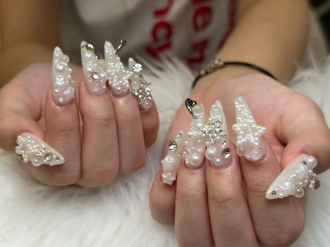 ネイル アートネイル ジェルネイル ニュアンスネイル シンプルネイル ハンドネイル Nie Nail Shinokuboのネイルデザイン