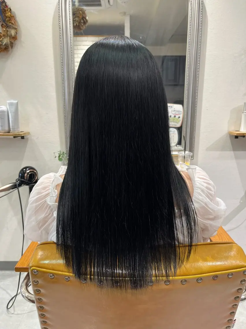 セミロング カラー ハイライトカラー ハイライト 髪質改善 縮毛矯正 トリートメント 髪質改善アンジュール かのんのヘアスタイル