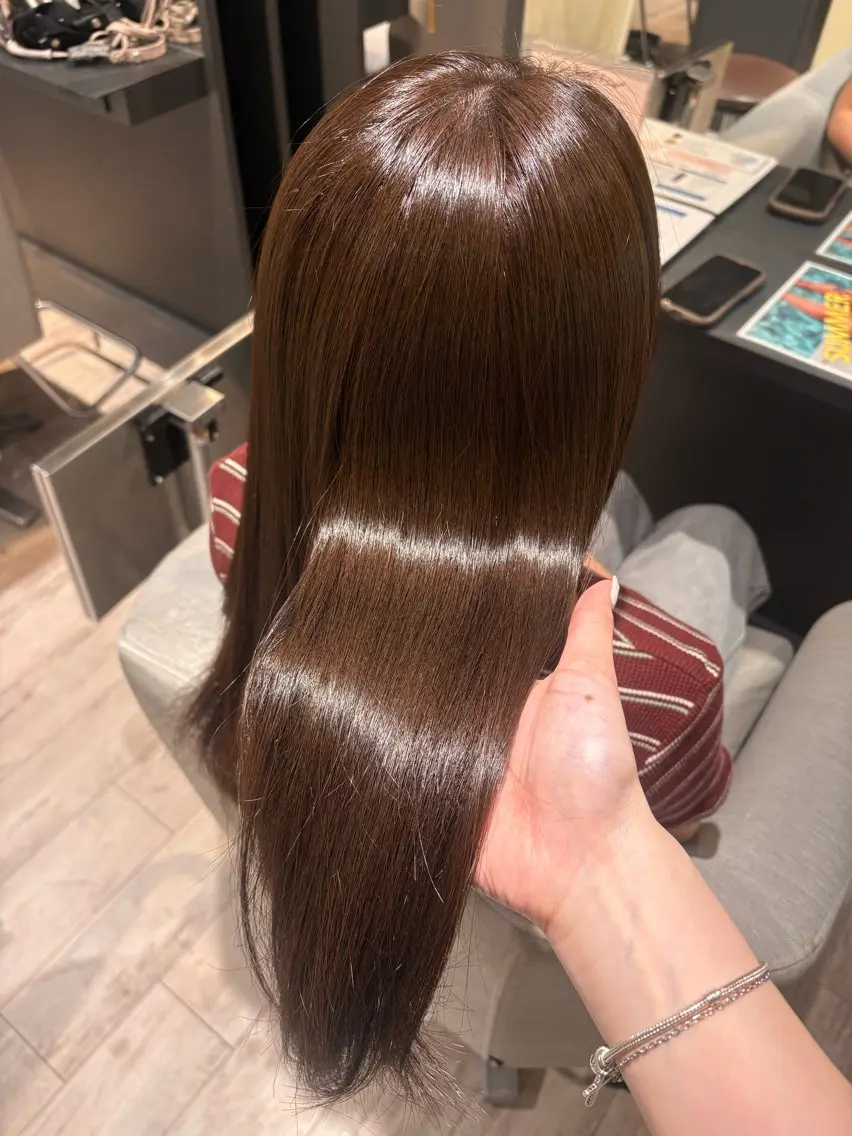 ロング カラー みやもと しんのヘアスタイル