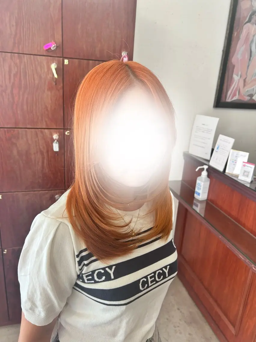 セミロング 津田 花望のヘアスタイル