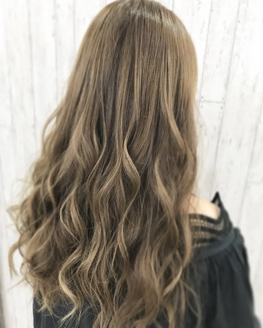 ロング カラー ヘアカラー トリートメント kazufumi ..のヘアスタイル