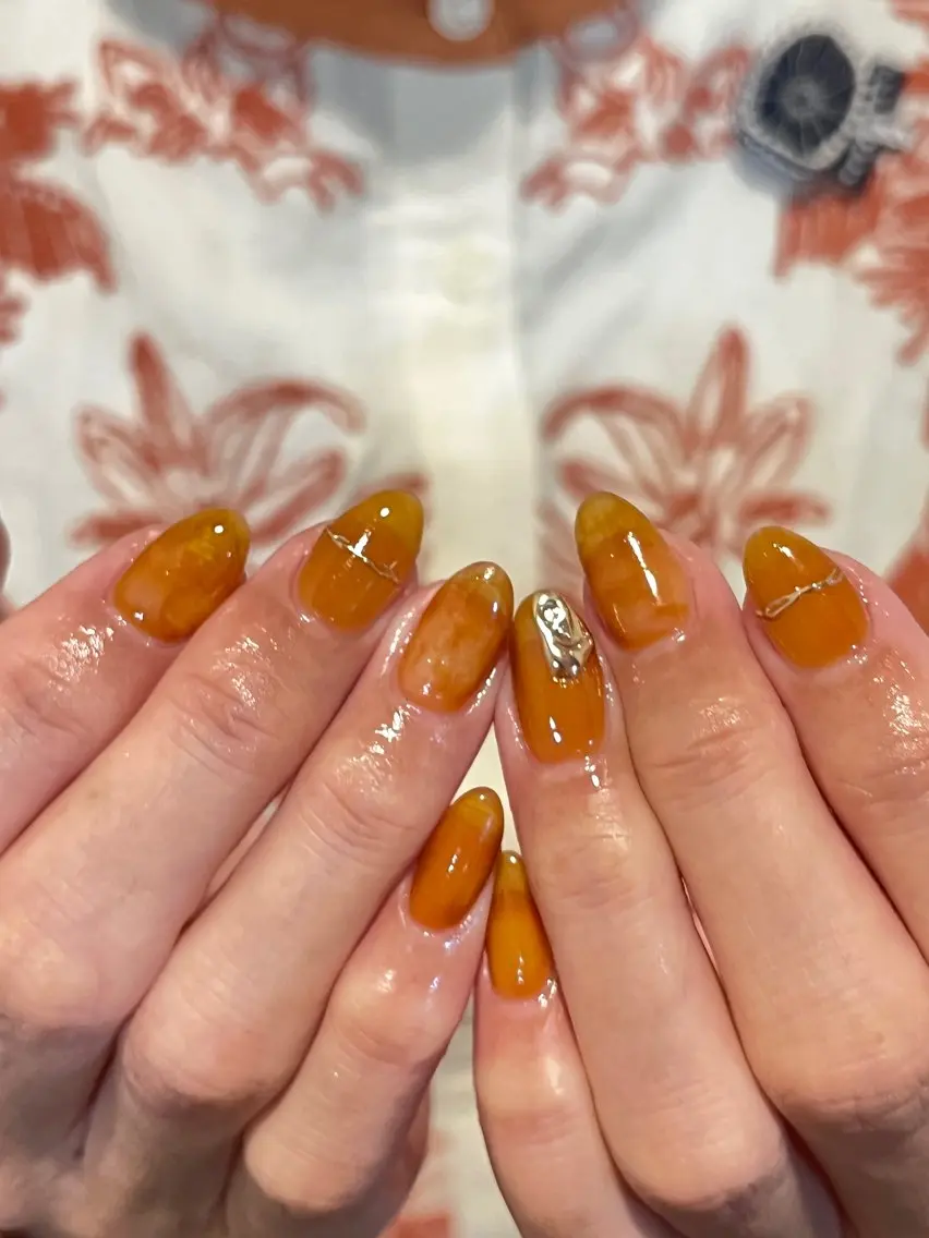 ネイル ハンドネイル C. Hinaのネイルデザイン