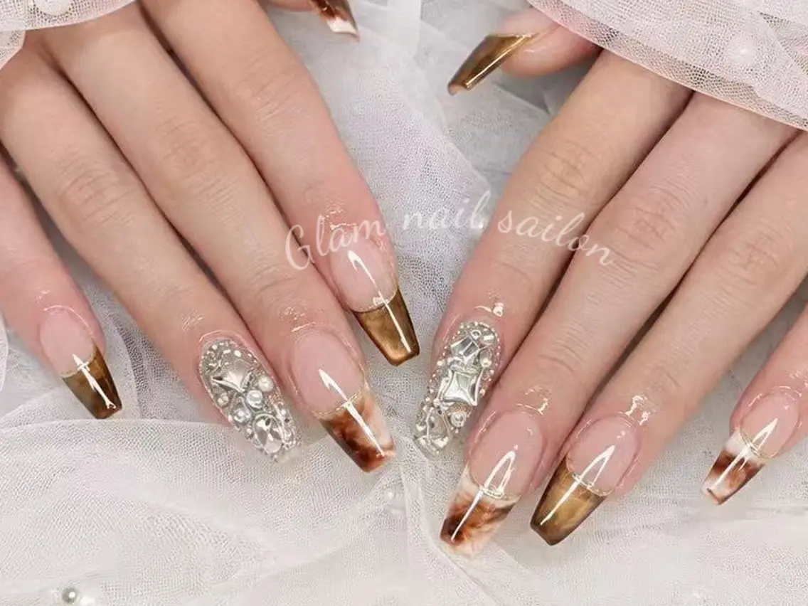 ネイル ハンドネイル エツメ💅 長さ出し🎀デザインのネイルデザイン