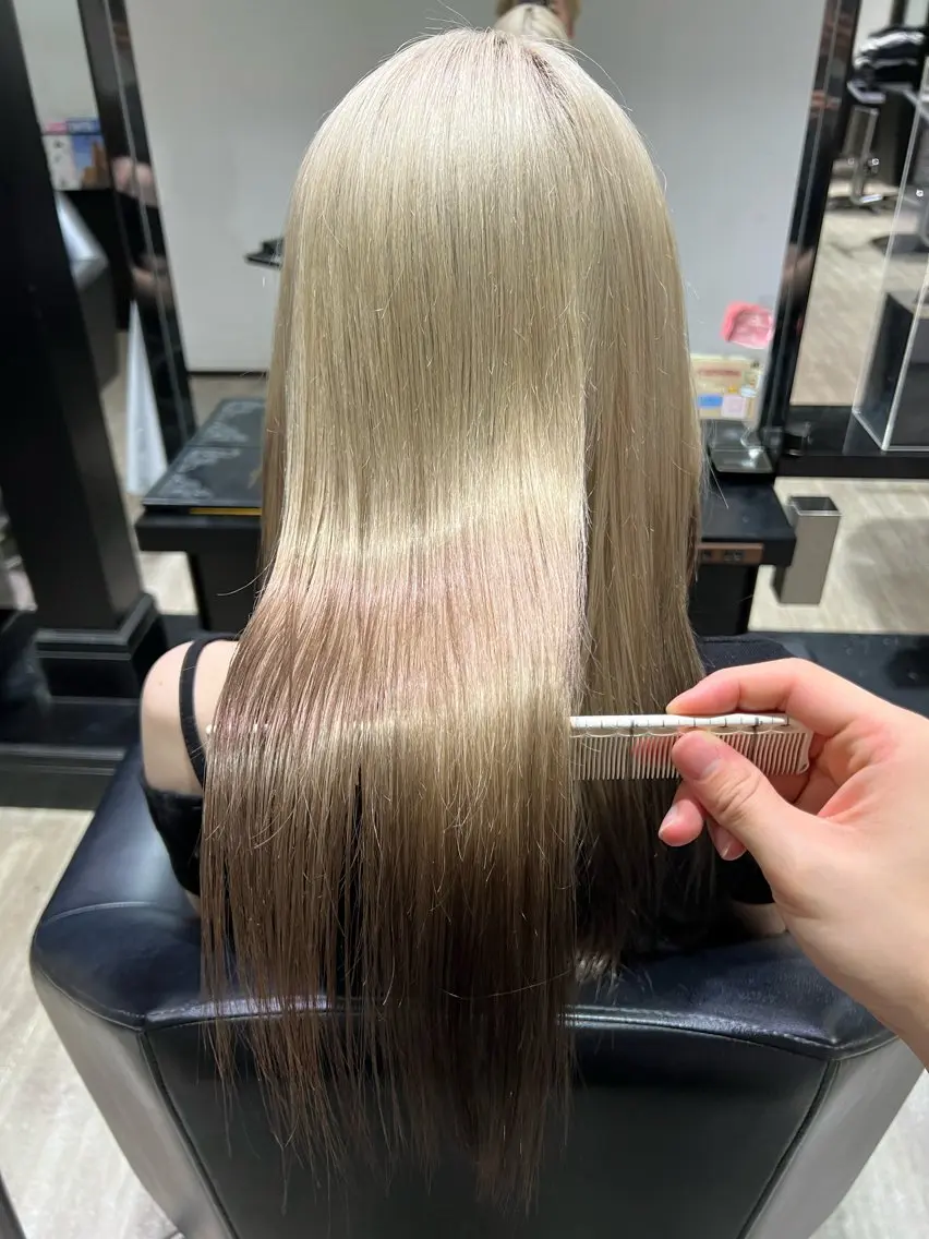 ロング カラー 西田 陽翔のヘアスタイル