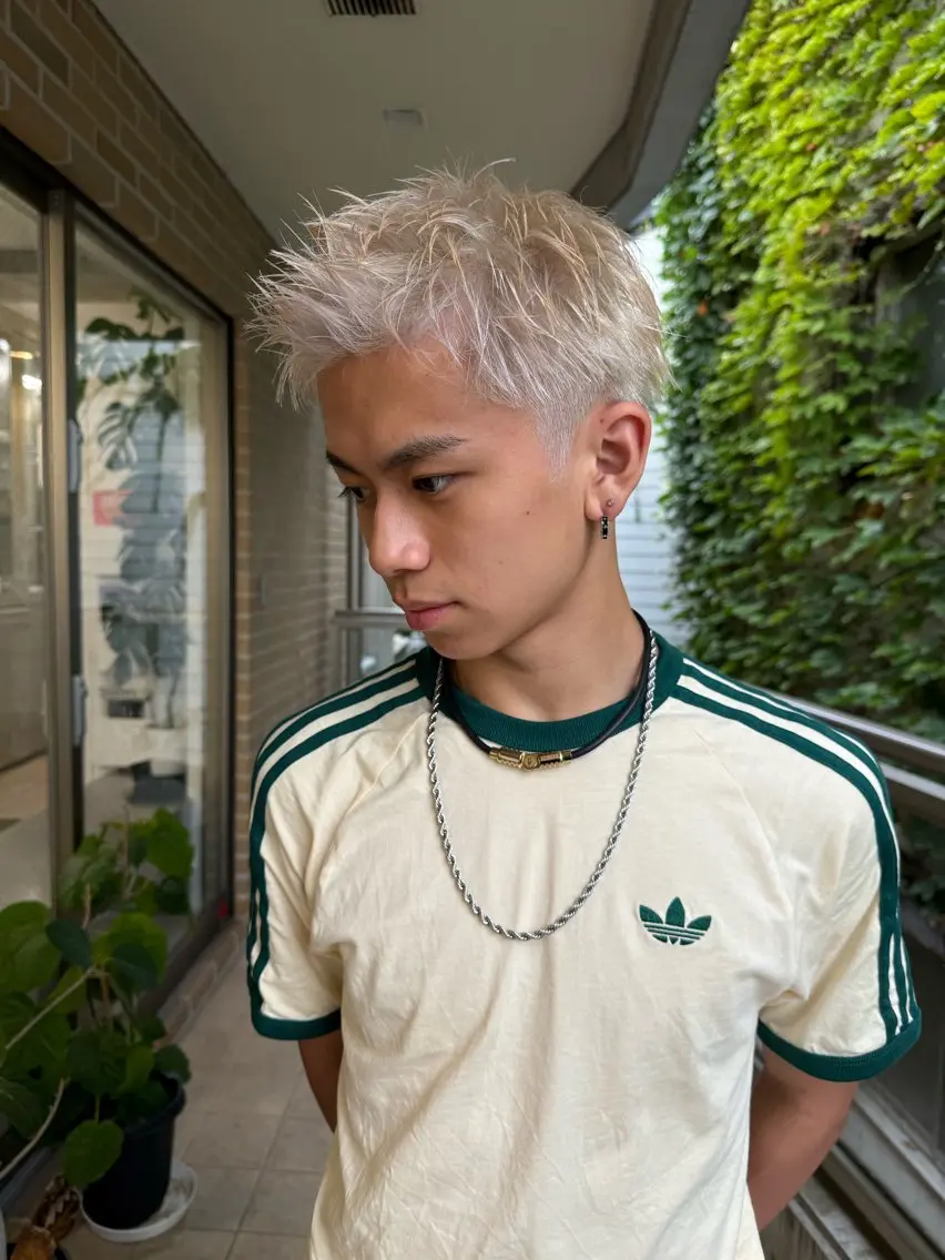ショート カラー ショートヘア カット ヘアカラー 原宿ブリーチカラー /三村克彦のヘアスタイル