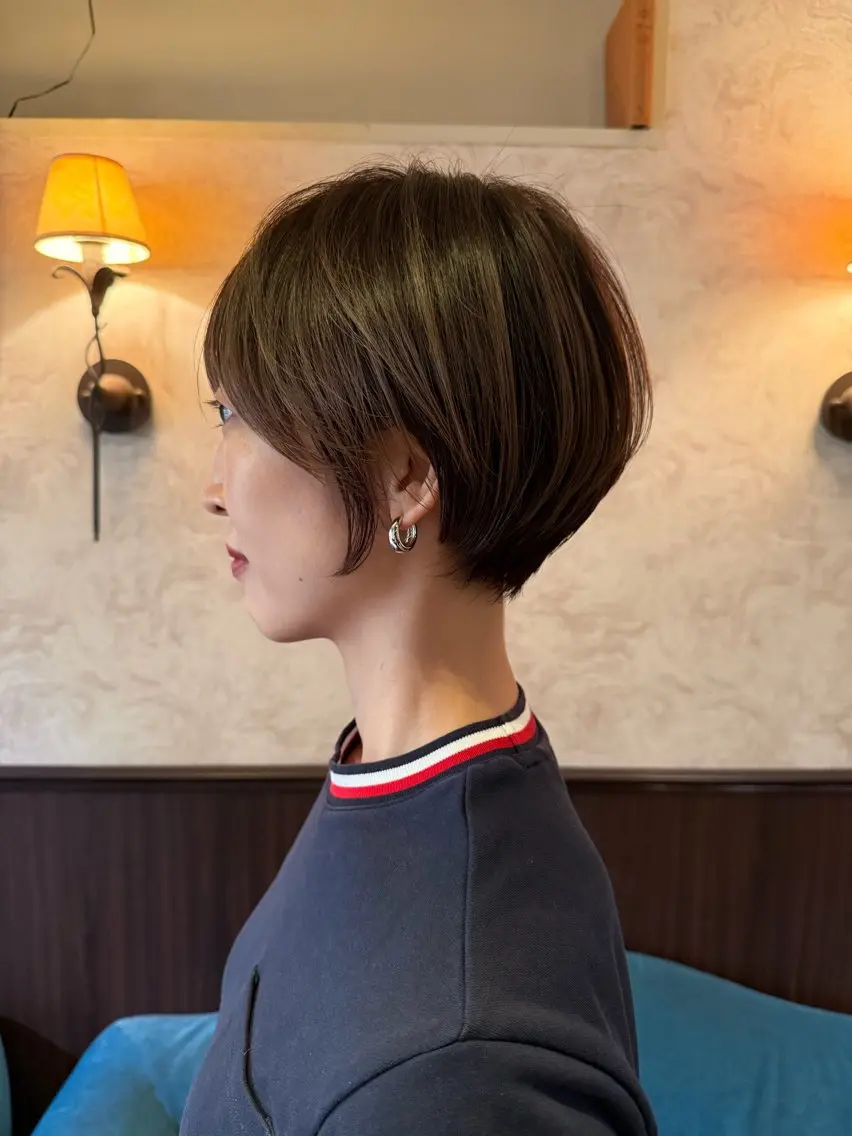 ショート ボブ 顔周りカット 髪質改善 韓国風ヘア レイヤーカット カット ヘアカラー トリートメント 大人美人ショート 杉浦主馬のヘアスタイル