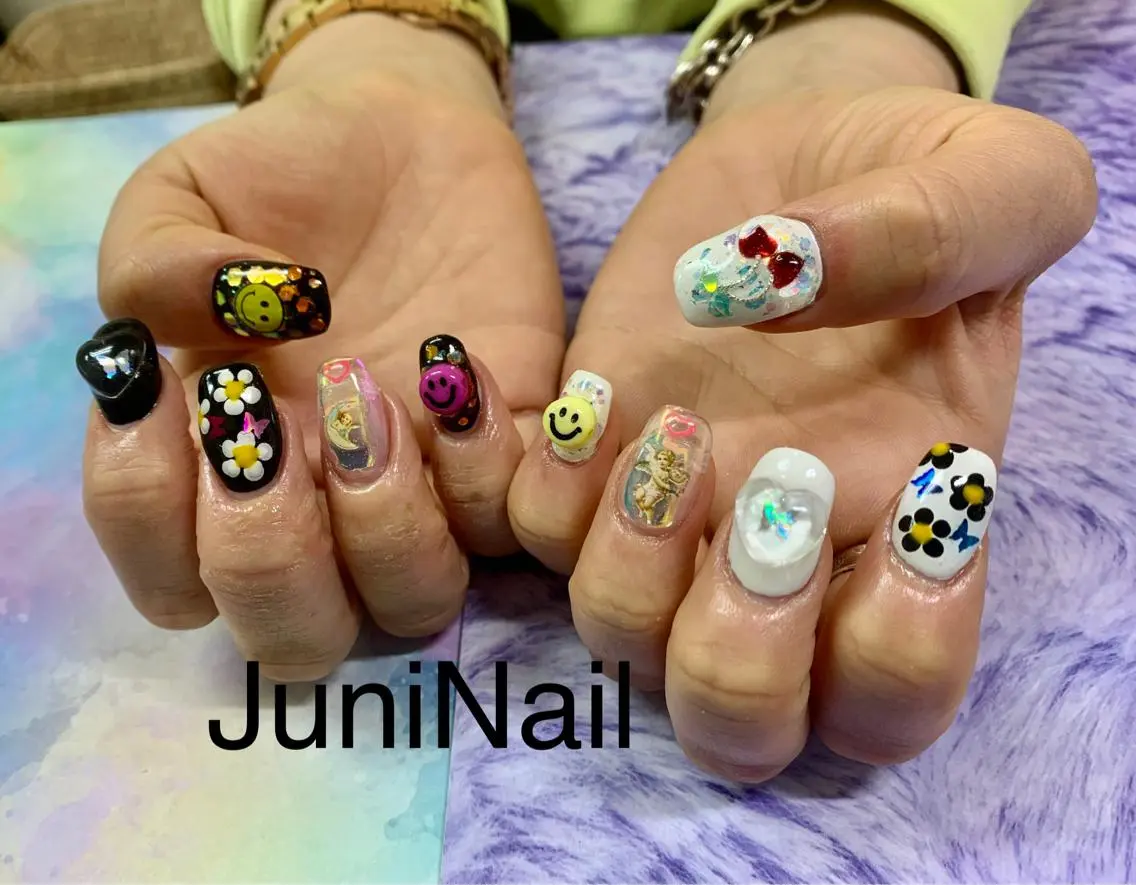 ネイル ハンドネイル JuniNail 주니네일🇰🇷suのネイルデザイン