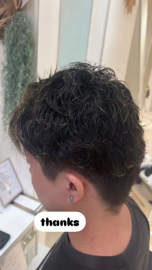 ショート メンズ カット 堀井 凌平のヘアスタイル