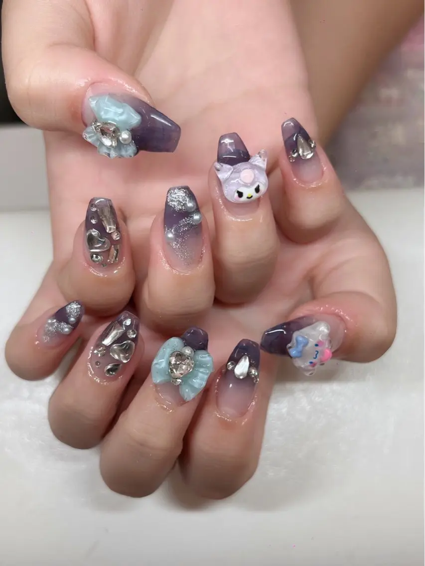 ネイル フレンチネイル ジェルネイル ガラスフレンチ ハロウィン ハート H.baby Nail Salonのネイルデザイン