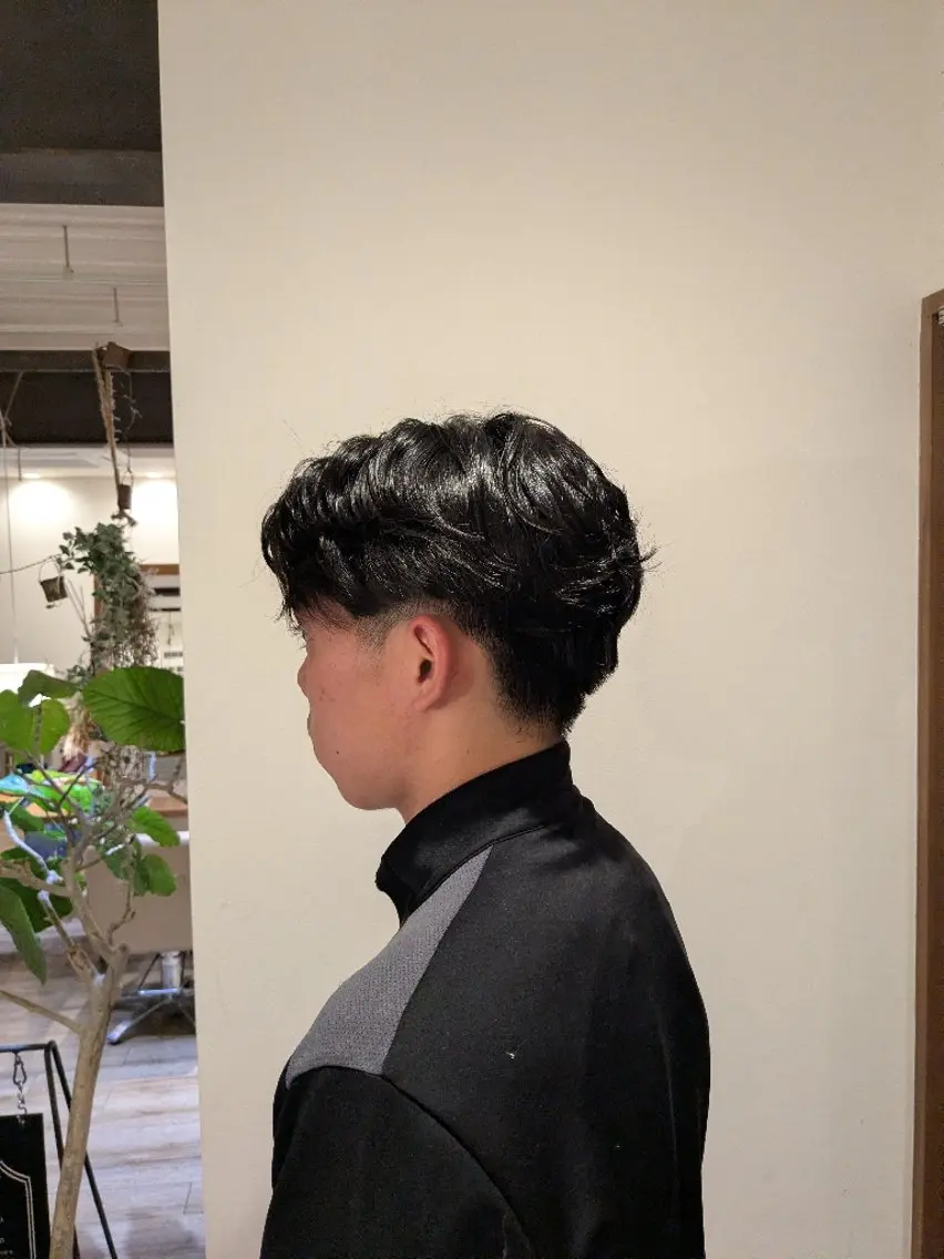 メンズ パーマ カット パーマ ユートラクト守口 Akariのヘアスタイル