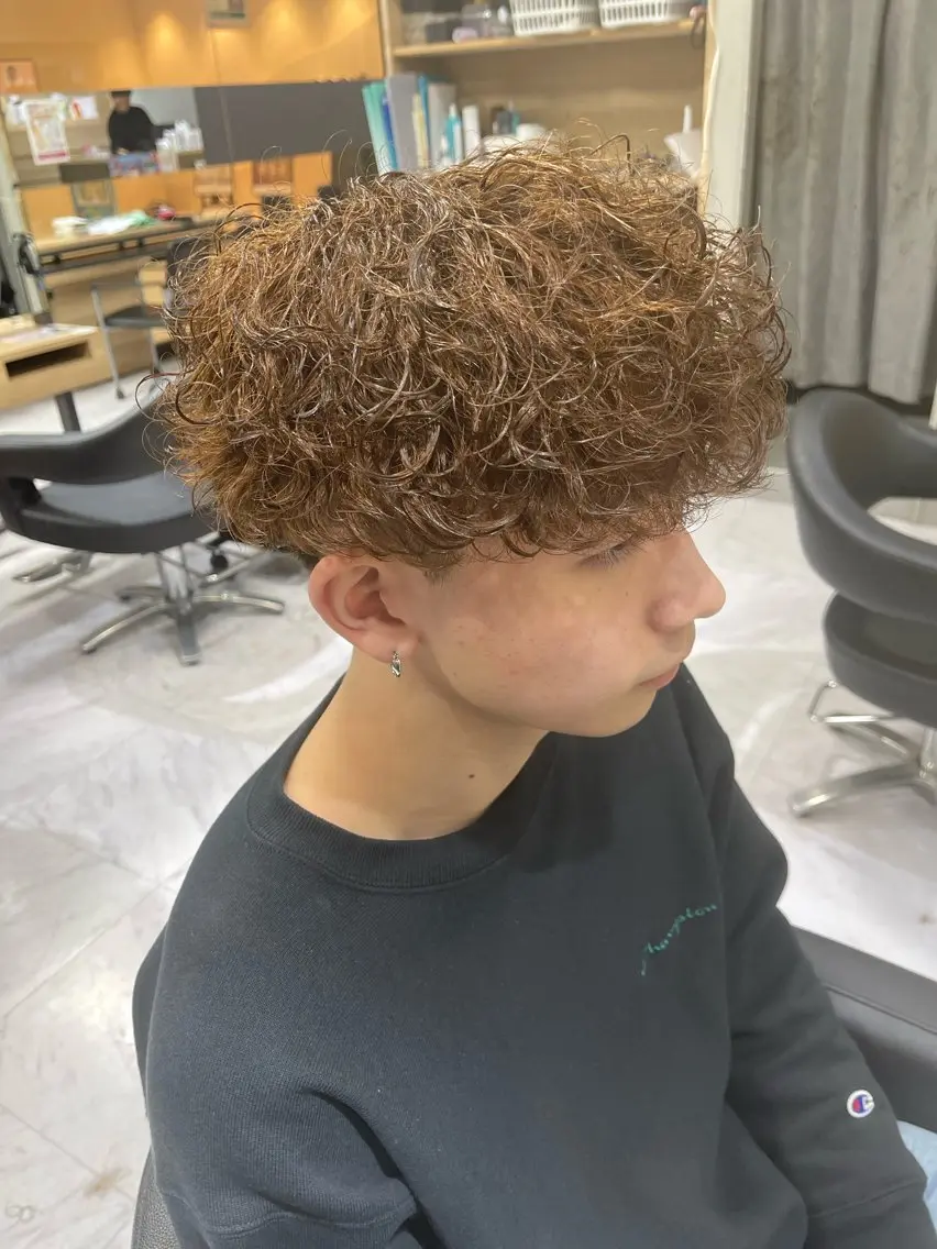 ショート パーマ メンズ メンズパーマ カット パーマ トリートメント 🌻メンズカット 落合諒🌻のヘアスタイル