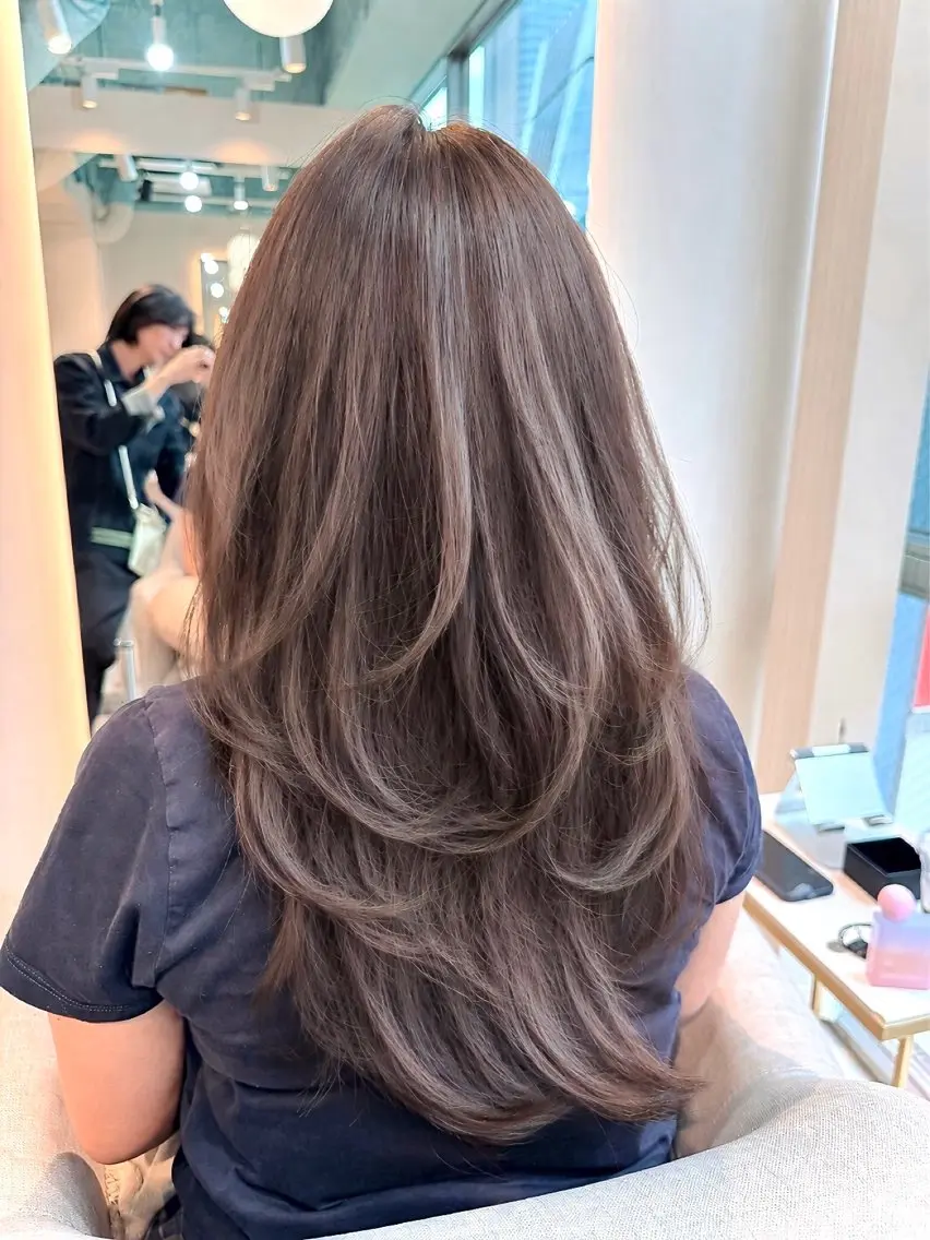 ロング カット ヘアカラー トリートメント ハッシュカット/銀座 /バタフライレイヤーのヘアスタイル