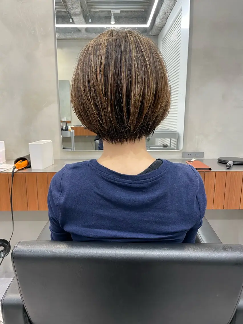 ショート カラー 華 /ショート/ボブのヘアスタイル