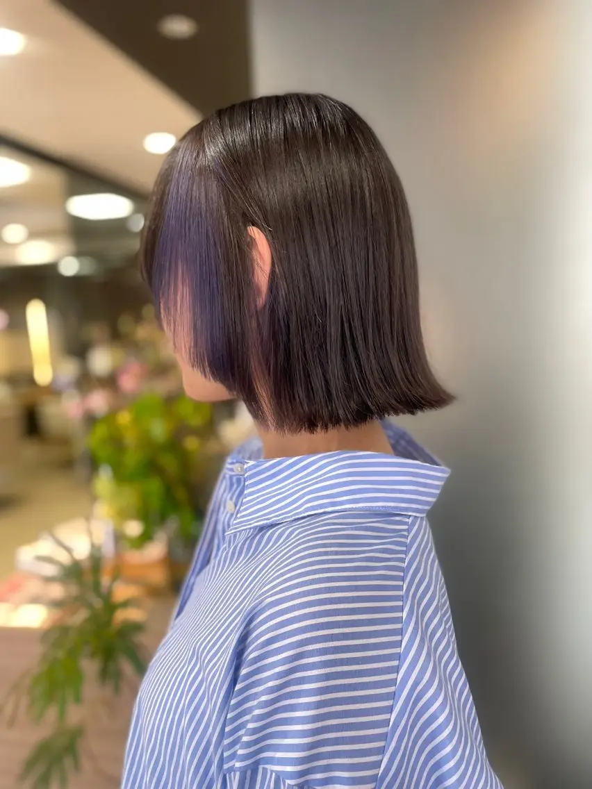 ミディアム カラー ヘアカラー ハイトーン/レイヤー 似合わせ・ユキノのヘアスタイル