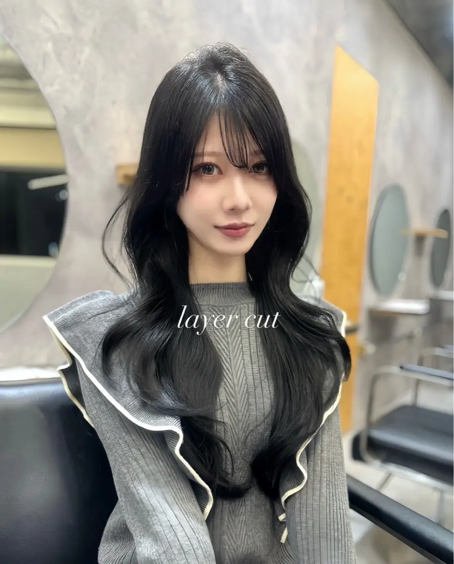 ロング レイヤーカット 宮本 優のヘアスタイル