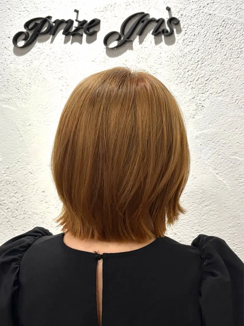 ショート カラー ボブレイヤー ベージュカラー ブリーチ ボブ レイヤーカット カット ヘアカラー トリートメント 韓国レイヤー🦋 ブリーチtomokoのヘアスタイル